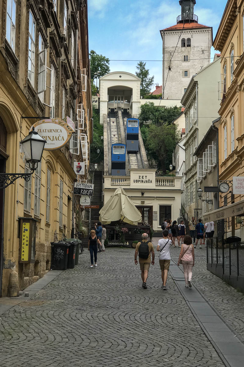 Funicular between lower and upper town