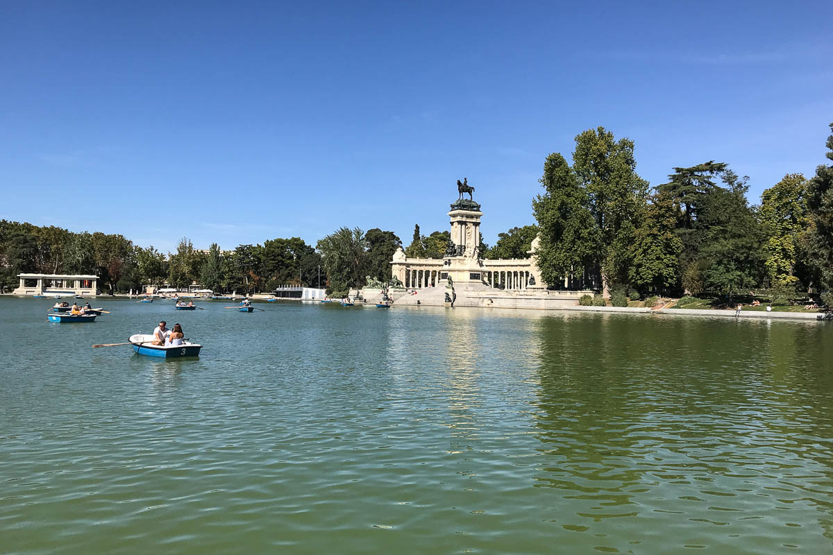 El Retiro Park