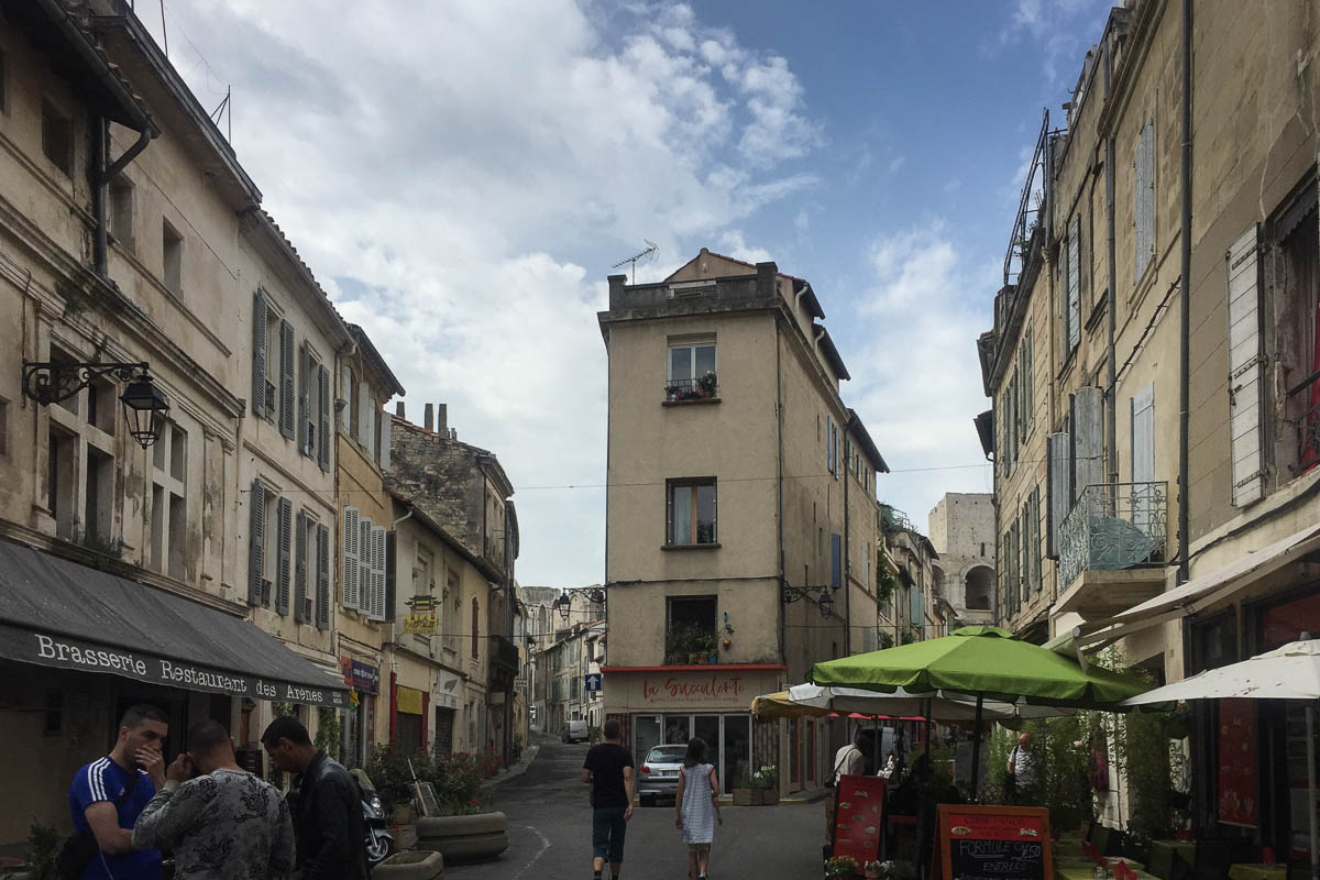 Approach to Arles historic core from the train station