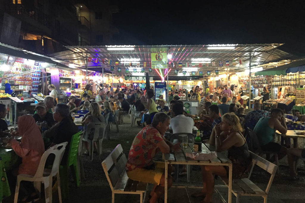 Ao Nang night market